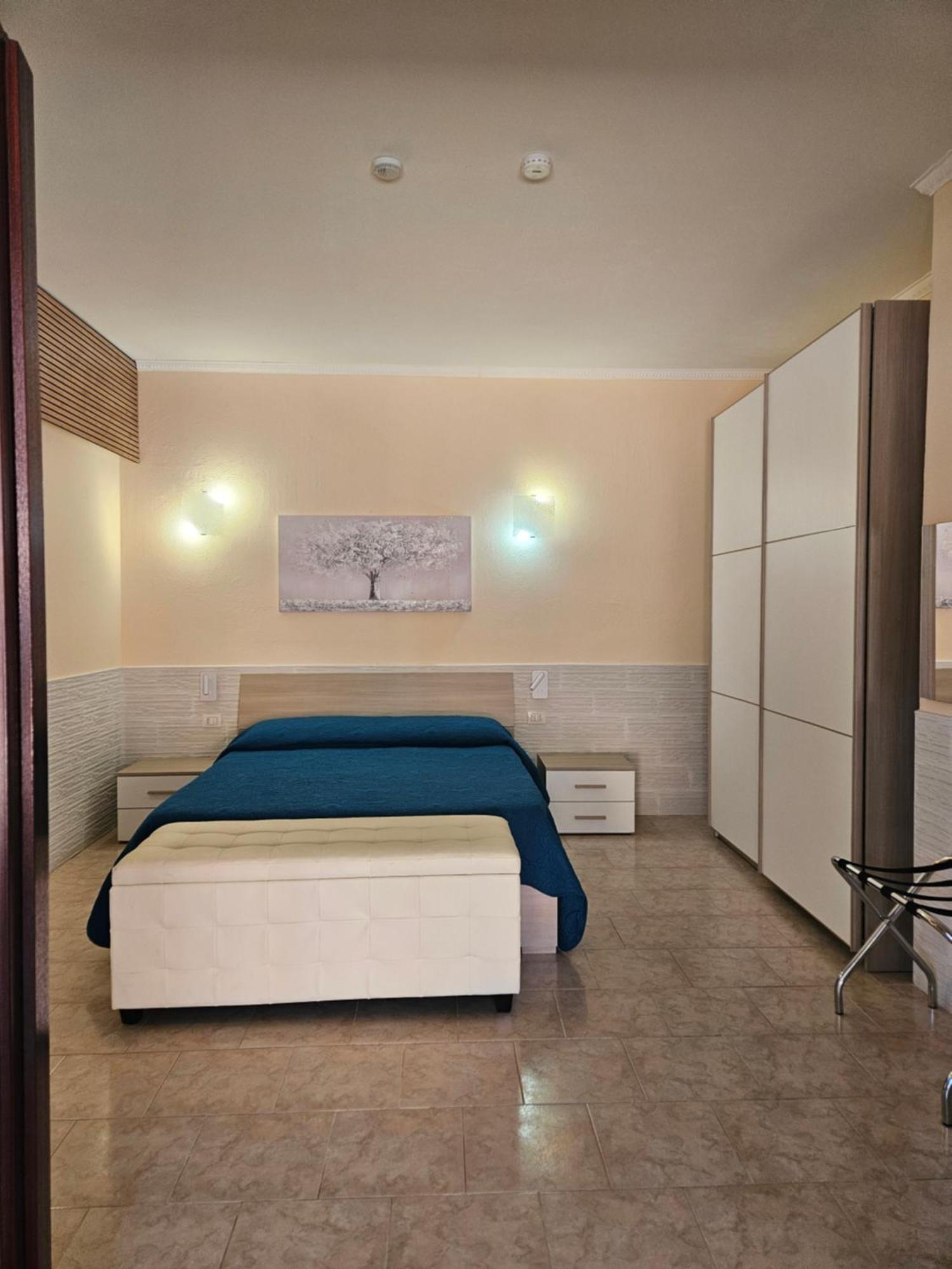 La Rosa Dei Venti B&B Chia Εξωτερικό φωτογραφία